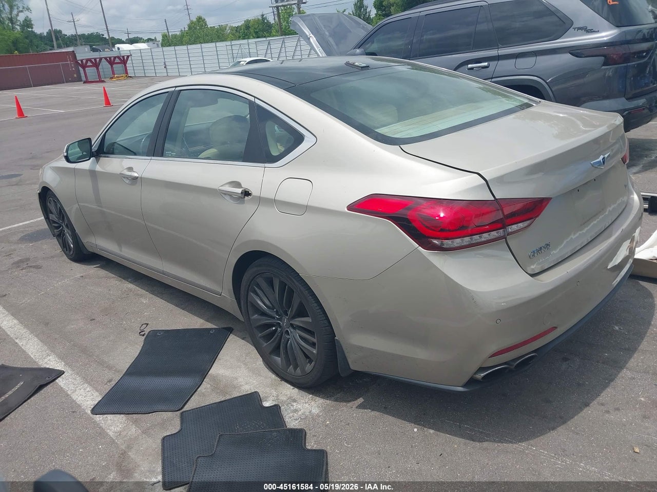 2015 HYUNDAI GENESIS 5.0 · 3/11