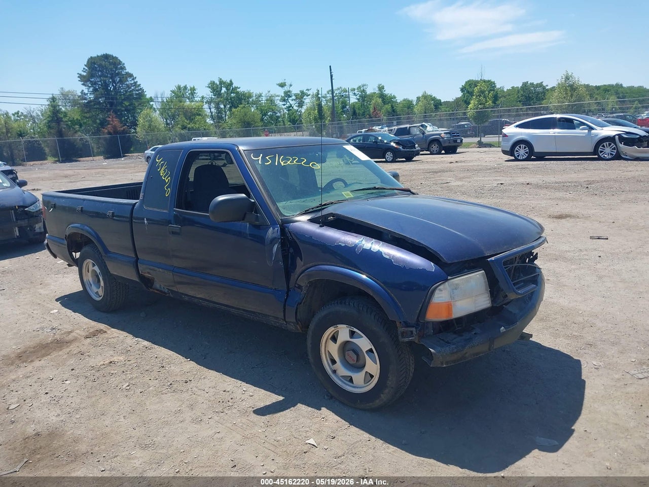1GTCS19W418****** · 2001 GMC SONOMA SLS