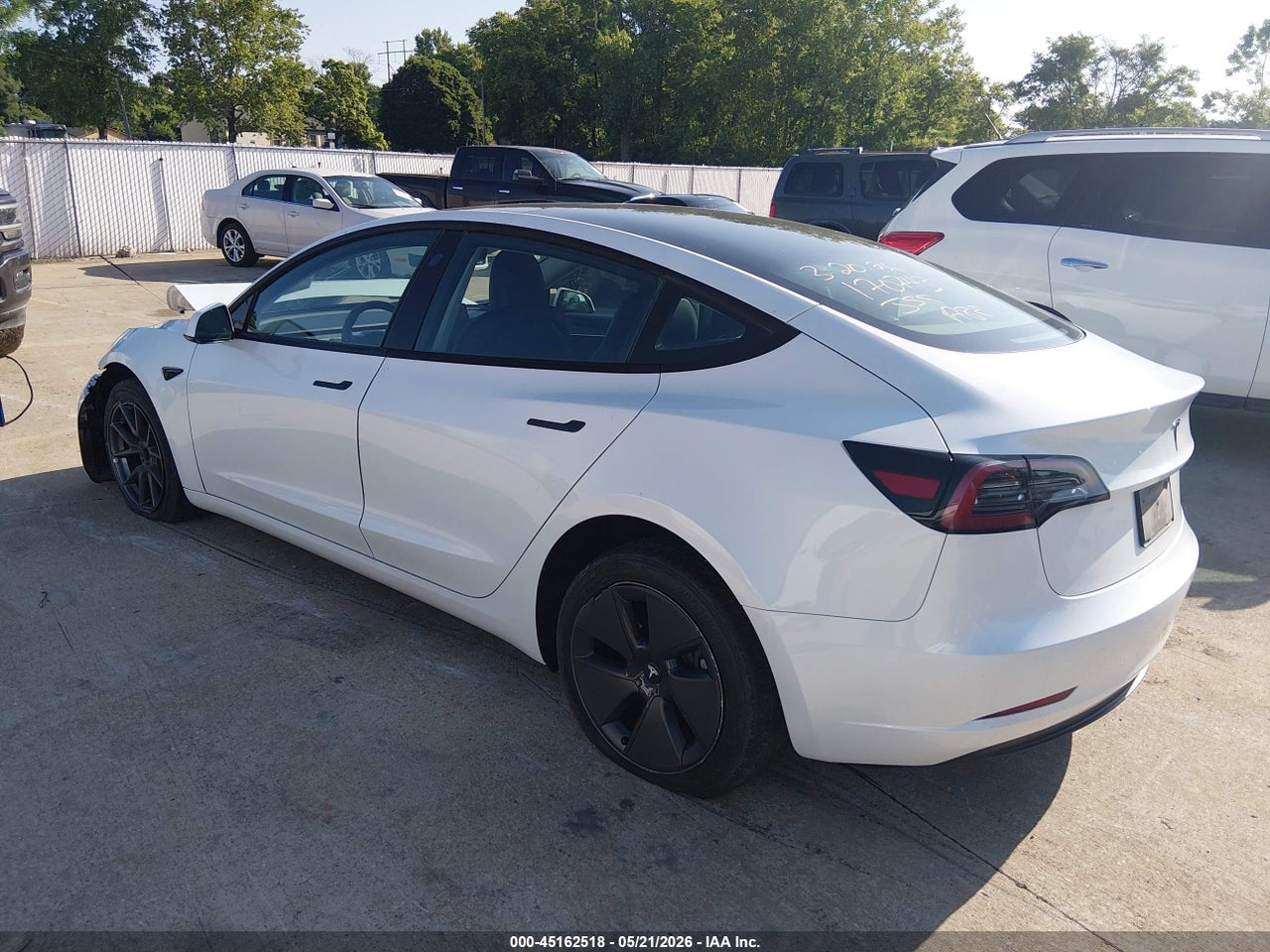 2023 TESLA MODEL 3 REAR-WHEEL DRIVE · 3/10