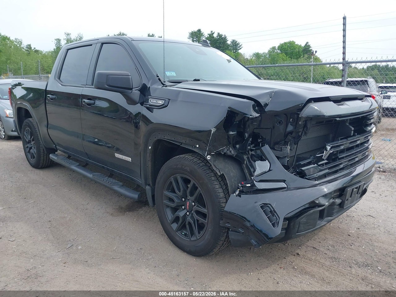 1GTUUCED1NZ****** · 2022 GMC SIERRA 1500 4WD  SHORT BOX ELEVATION