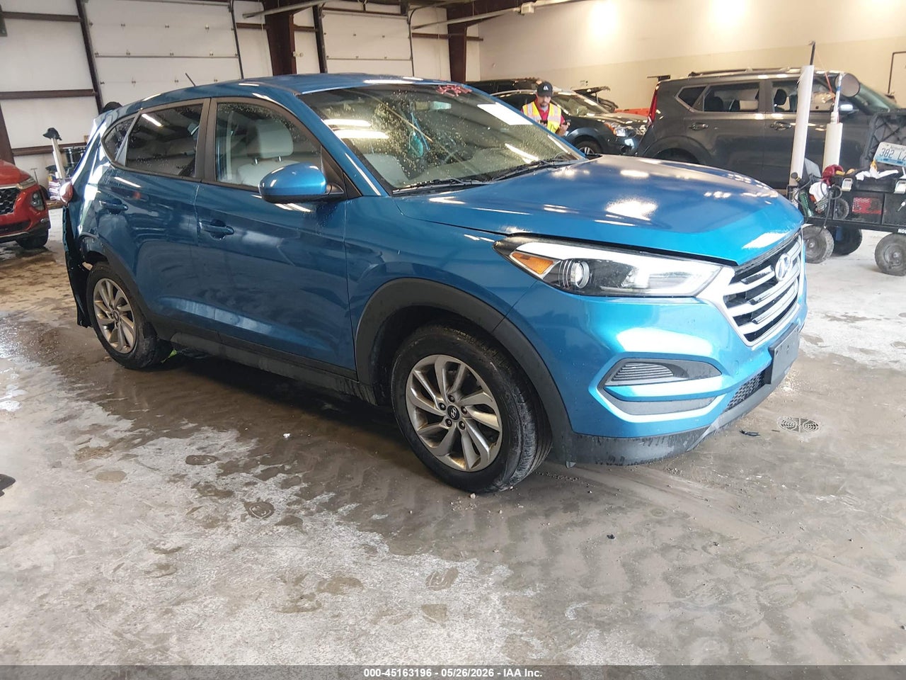 KM8J2CA46JU****** · 2018 HYUNDAI TUCSON SE