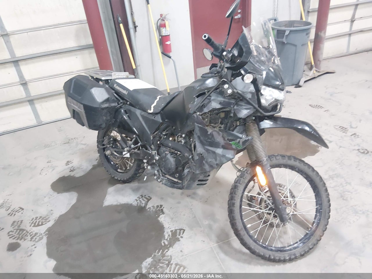 ML5KLEH16PD****** · 2023 KAWASAKI KL650 H