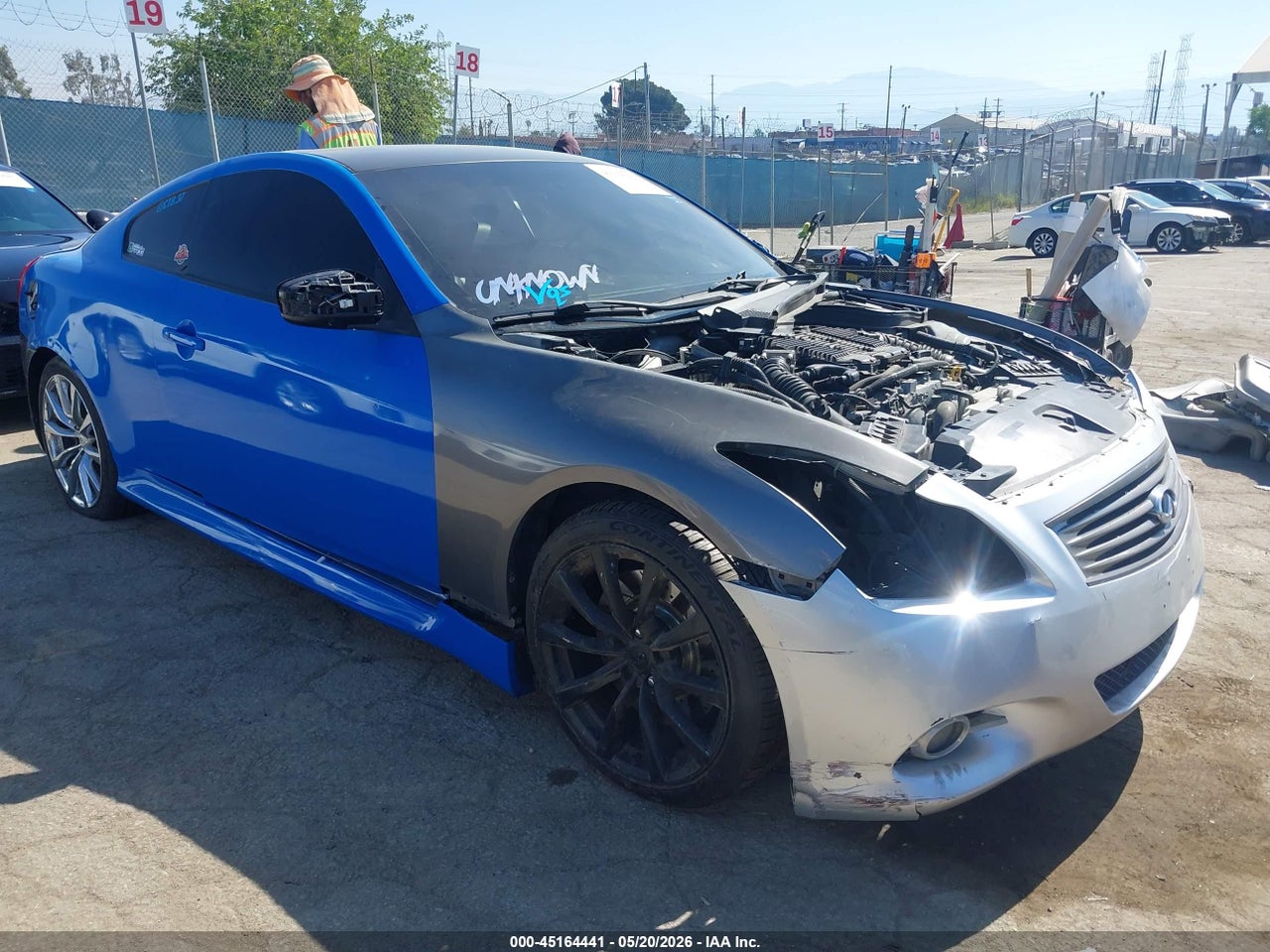 JN1CV6EK4BM****** · 2011 INFINITI G37 JOURNEY