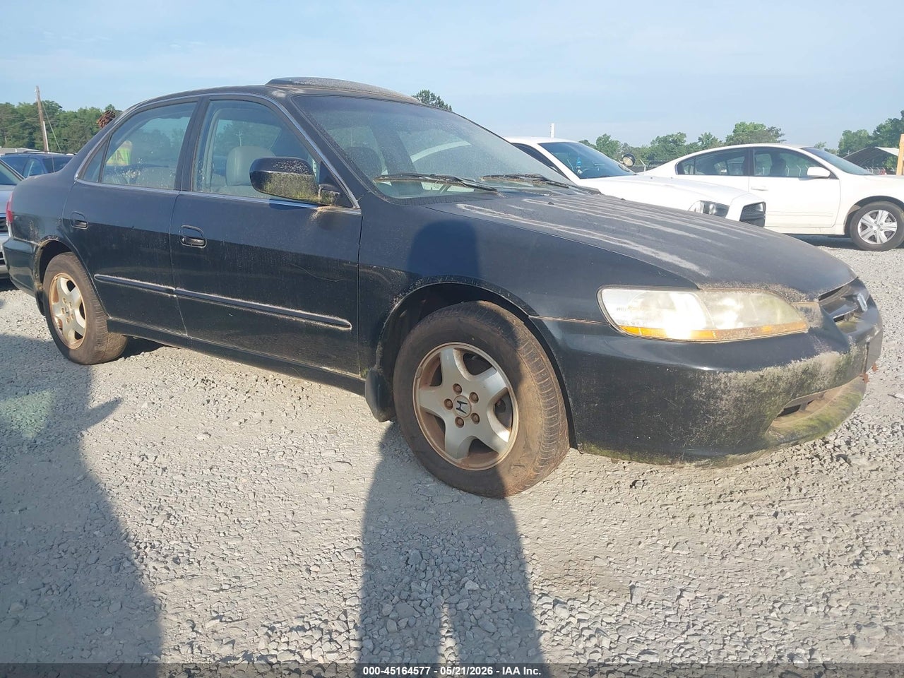 1HGCG1650XA****** · 1999 HONDA ACCORD EX V6