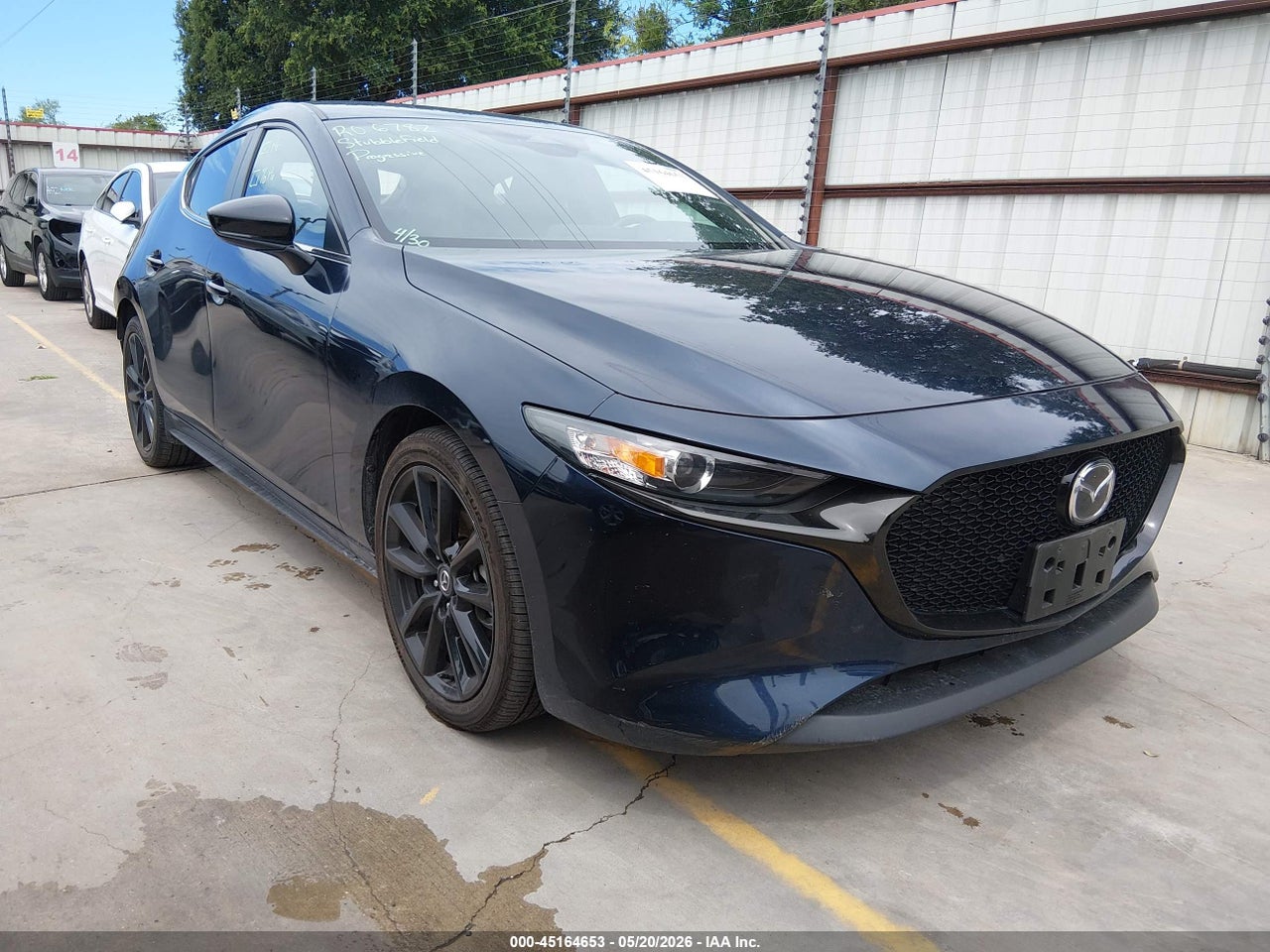 JM1BPAKM5R1****** · 2024 MAZDA MAZDA3 2.5 S SELECT SPORT