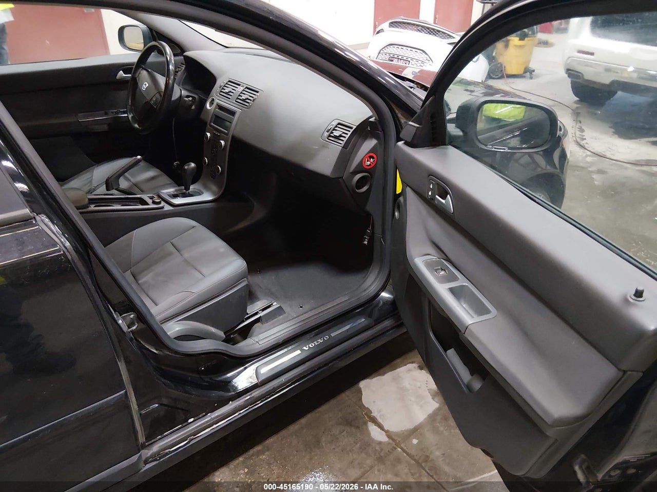 2008 VOLVO S40 2.4I · 5/11