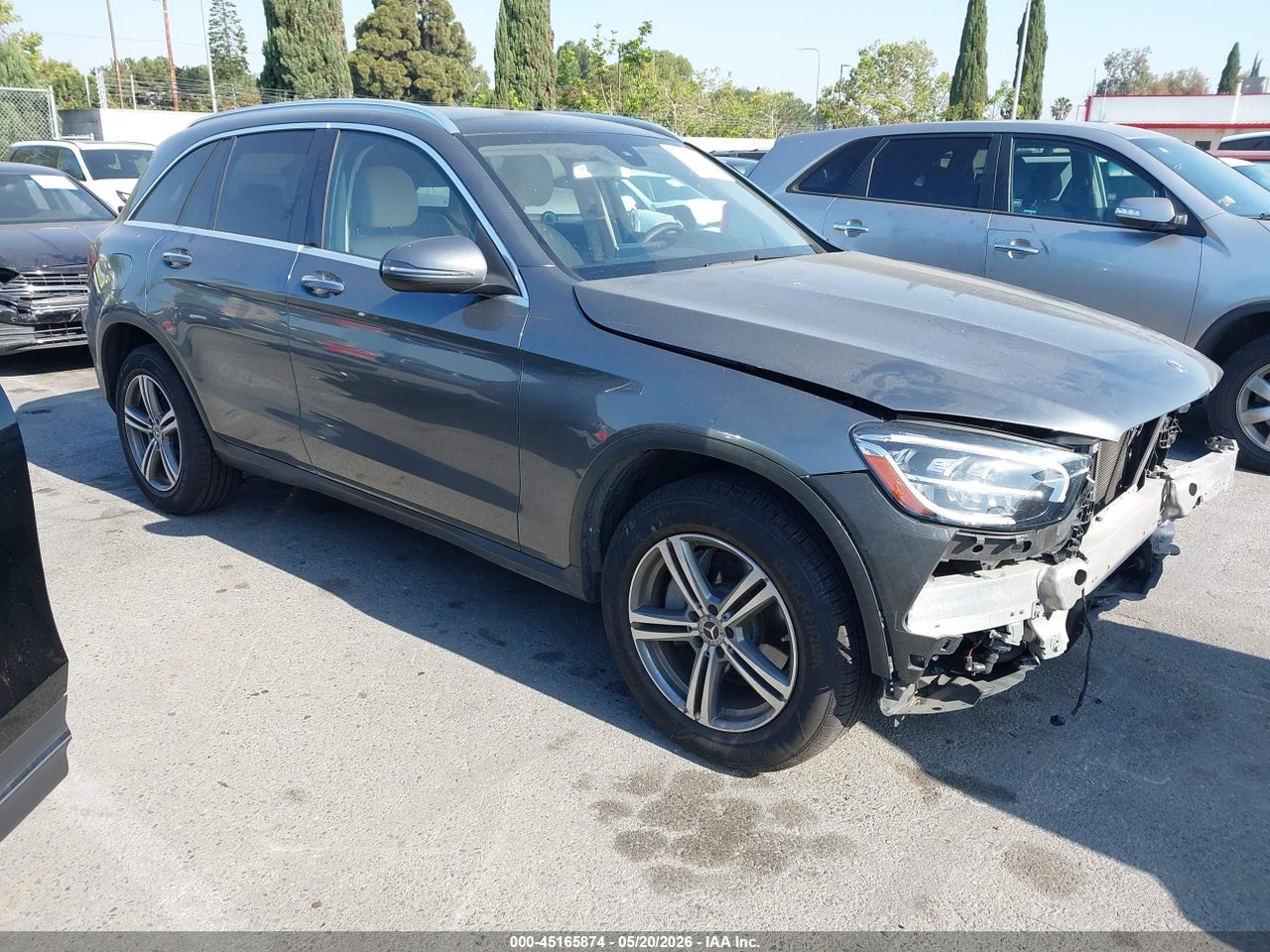 WDC0G8DB9LF****** · 2020 MERCEDES-BENZ GLC 300