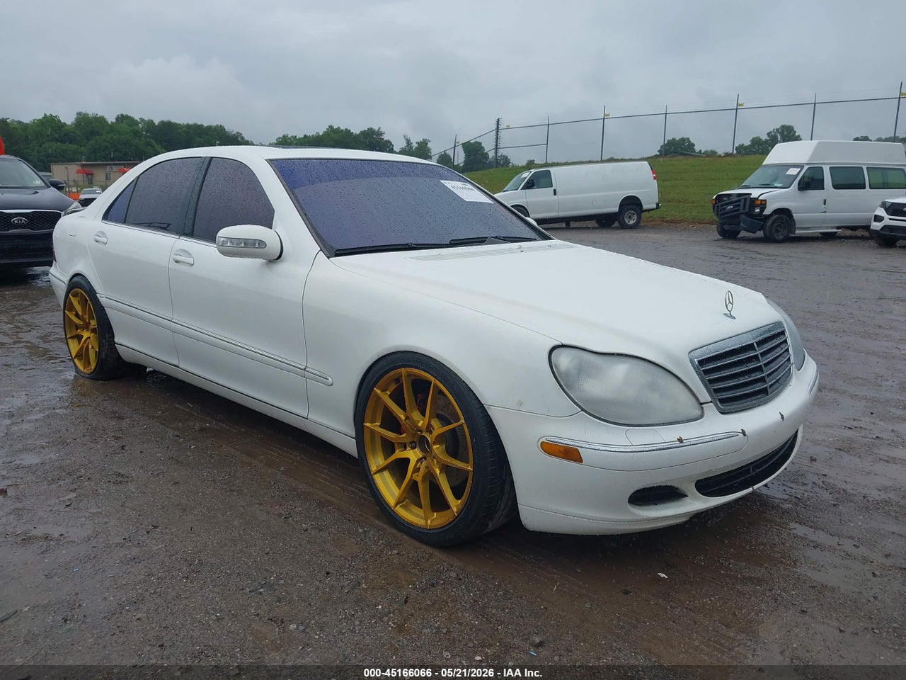 WDBNG84J75A****** · 2005 MERCEDES-BENZ S 500 4MATIC