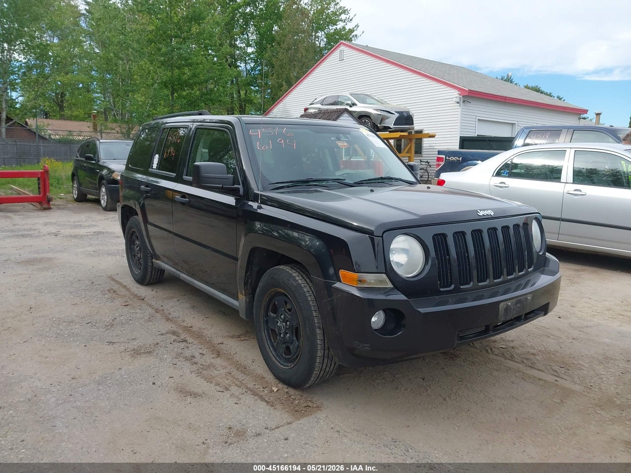 1J4NT1GB5AD****** · 2010 JEEP PATRIOT SPORT