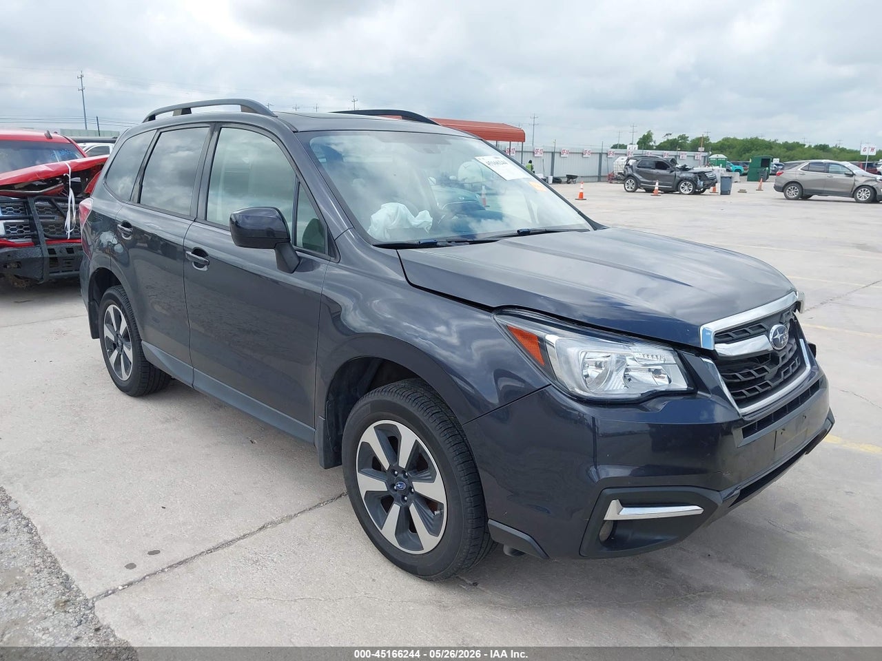 JF2SJAGC7HH****** · 2017 SUBARU FORESTER 2.5I PREMIUM