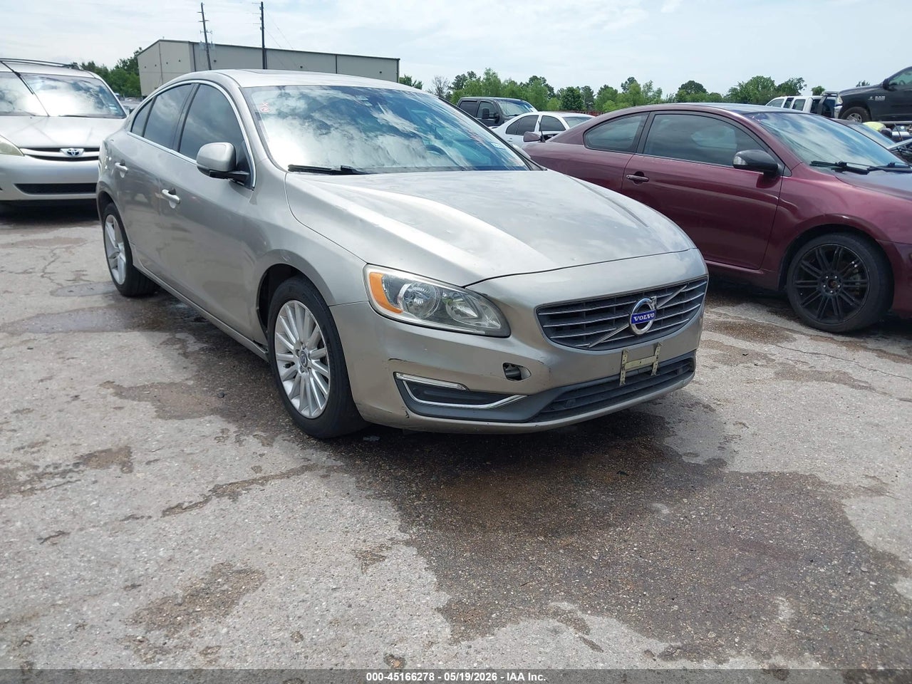 YV1612FS5E1****** · 2014 VOLVO S60 T5/T5 PLATINUM/T5 PREMIER/T5 PREMIER PLUS