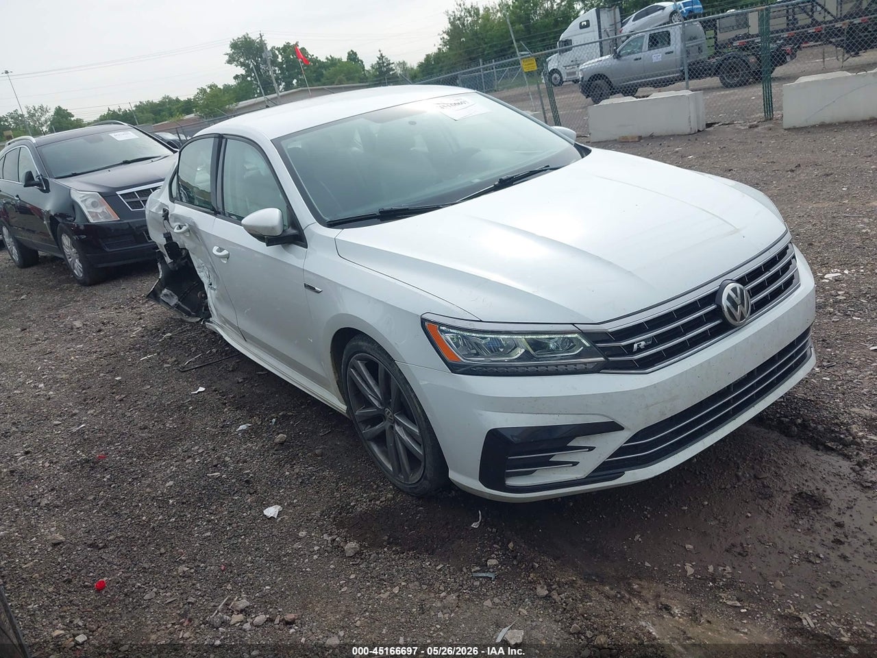 1VWAA7A3XJC****** · 2018 VOLKSWAGEN PASSAT 2.0T R-LINE/2.0T S