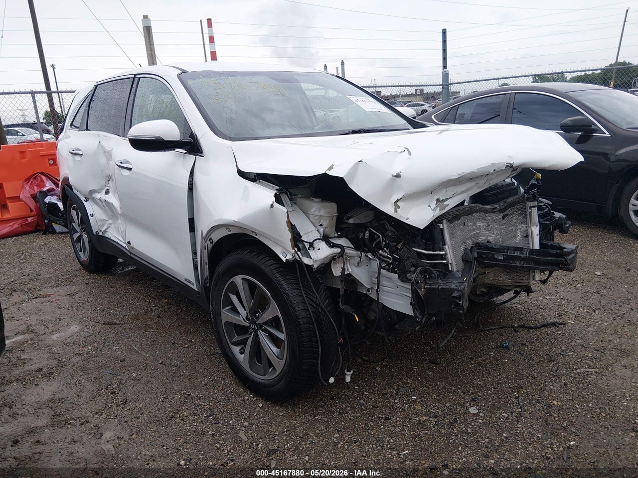 5XYPGDA55LG****** · 2020 KIA SORENTO 3.3L LX
