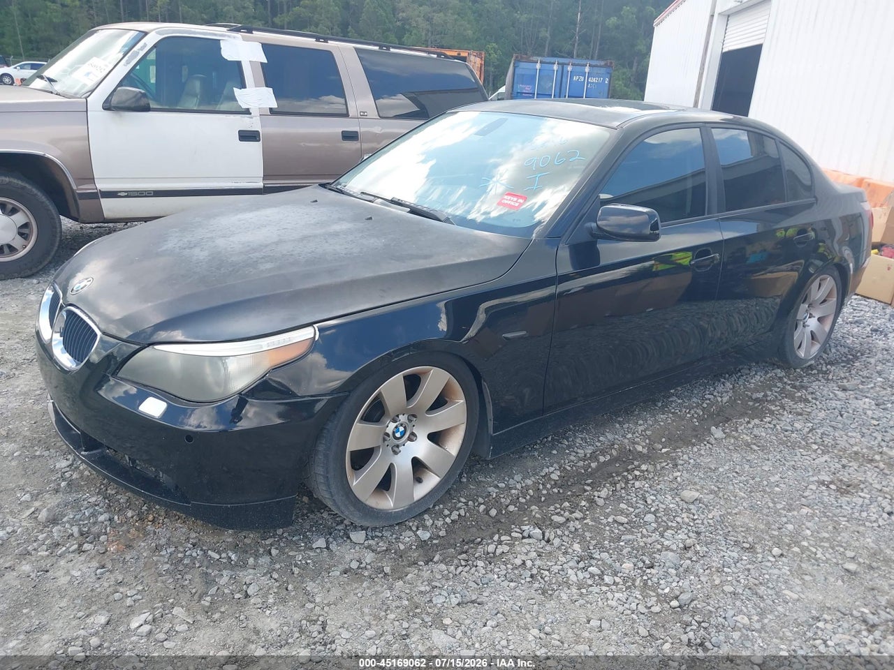 2004 BMW 530I   · 2/11