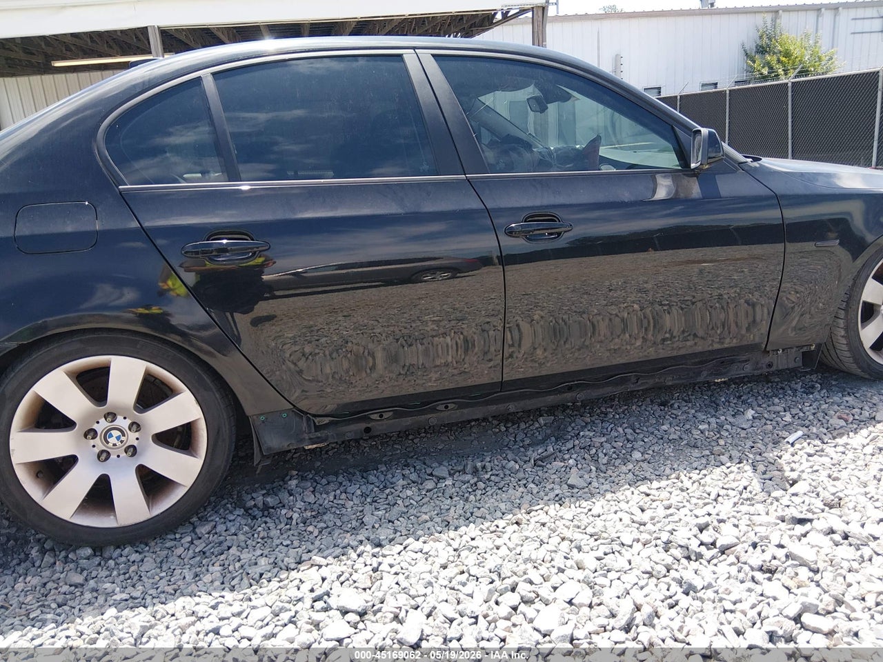 2004 BMW 530I   · 6/11