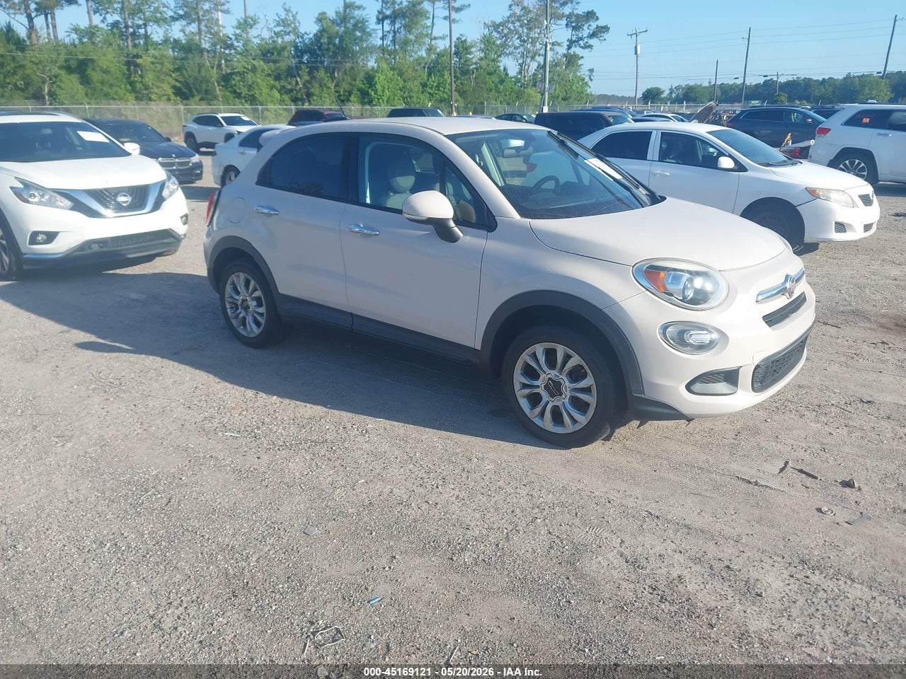 ZFBCFXBTXGP****** · 2016 FIAT 500X EASY