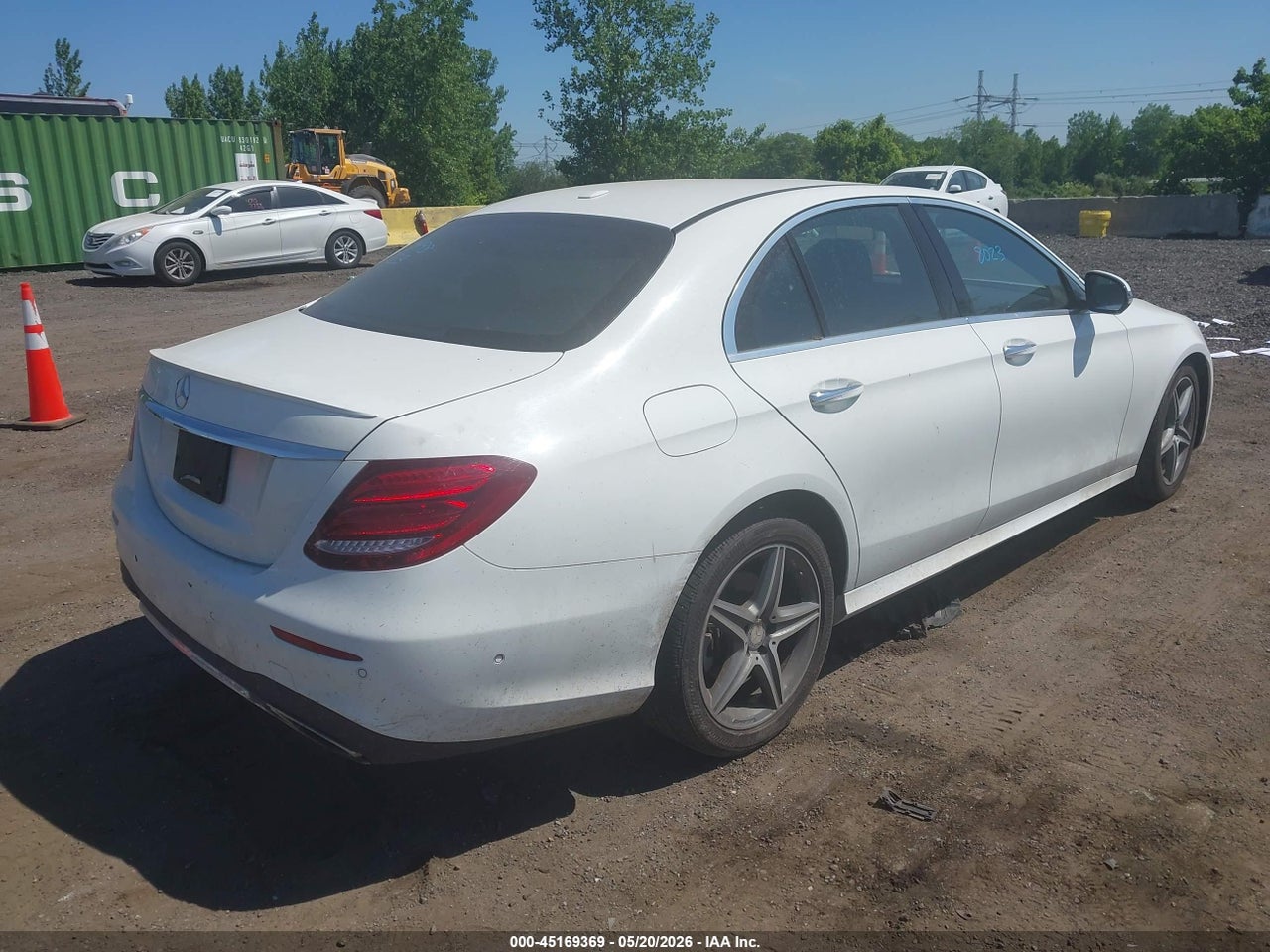 2017 MERCEDES-BENZ E 300 4MATIC · 4/11