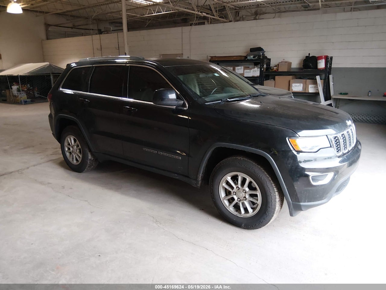 1C4RJEAG7LC****** · 2020 JEEP GRAND CHEROKEE LAREDO E 4X2