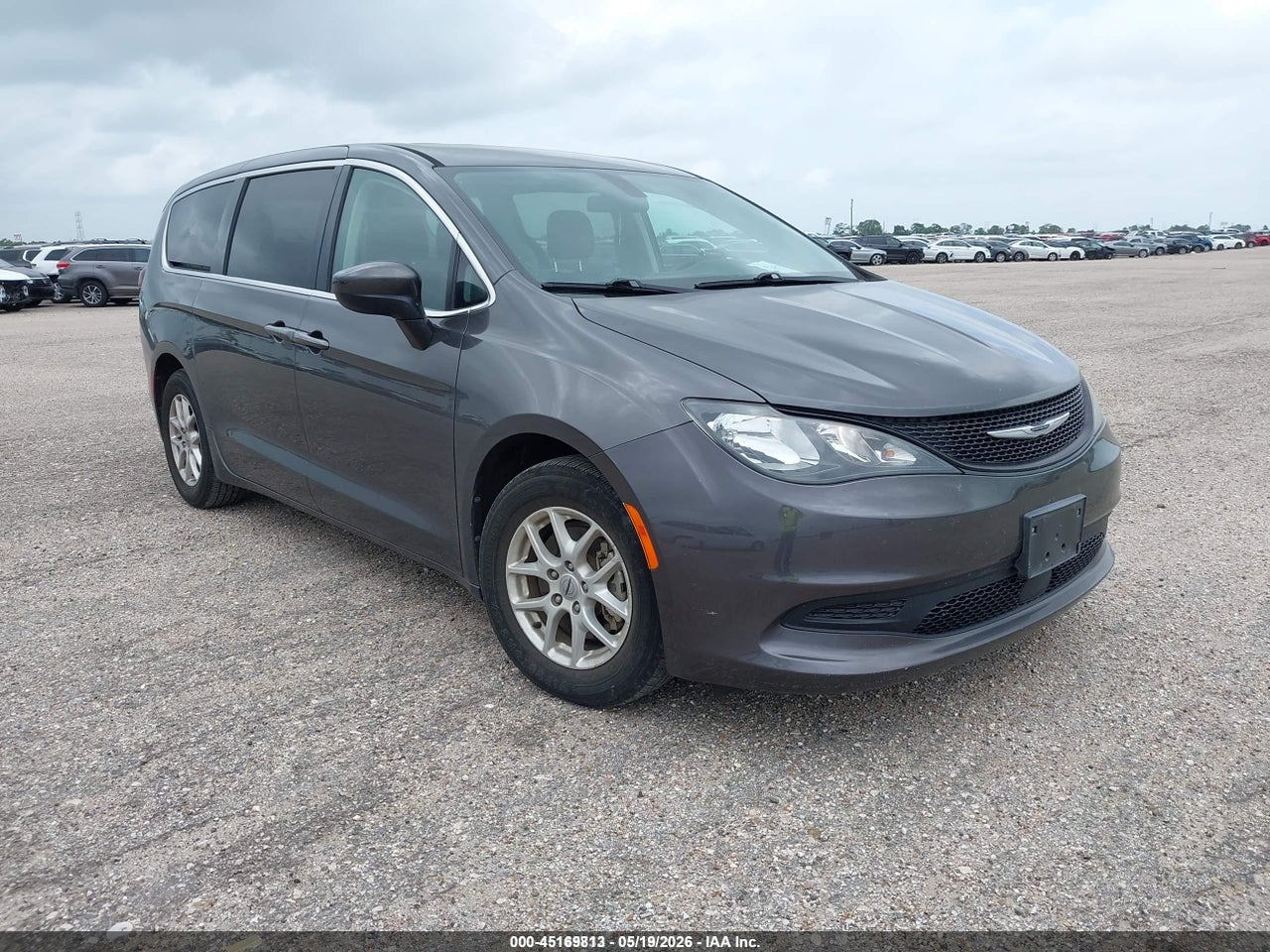 2C4RC1CG0MR****** · 2021 CHRYSLER VOYAGER LX