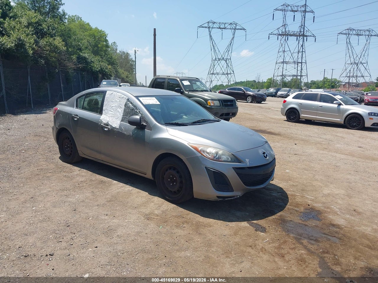 JM1BL1UG7B1****** · 2011 MAZDA MAZDA3 I SPORT