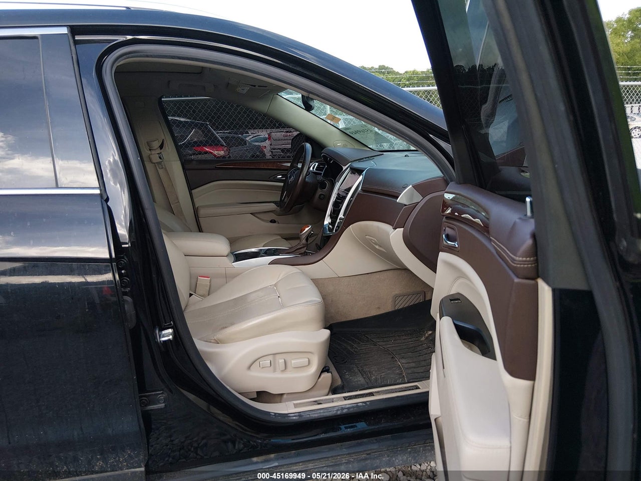 2016 CADILLAC SRX PERFORMANCE COLLECTION · 5/11