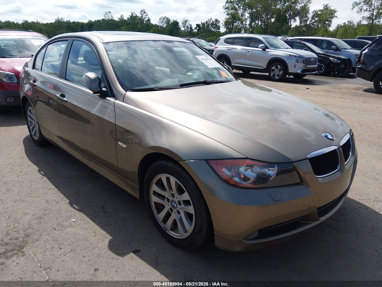 WBAVD13506K****** · 2006 BMW 325XI