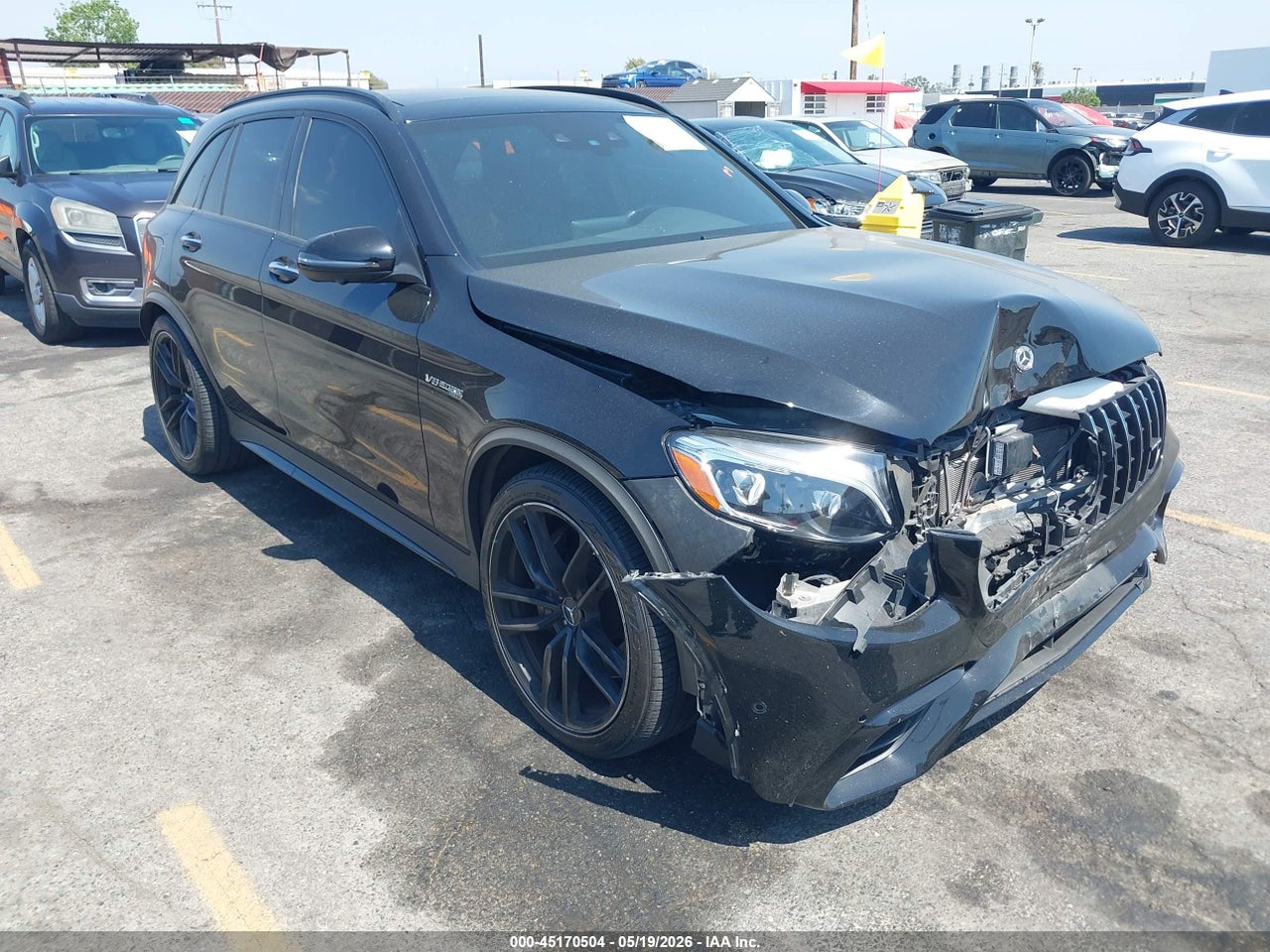 WDC0G8JB3KF****** · 2019 MERCEDES-BENZ AMG GLC 63 4MATIC