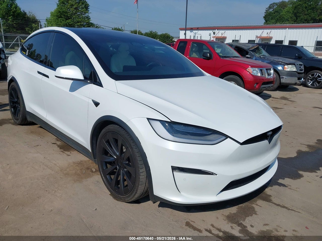 7SAXCBE57NF****** · 2022 TESLA MODEL X DUAL MOTOR ALL-WHEEL DRIVE