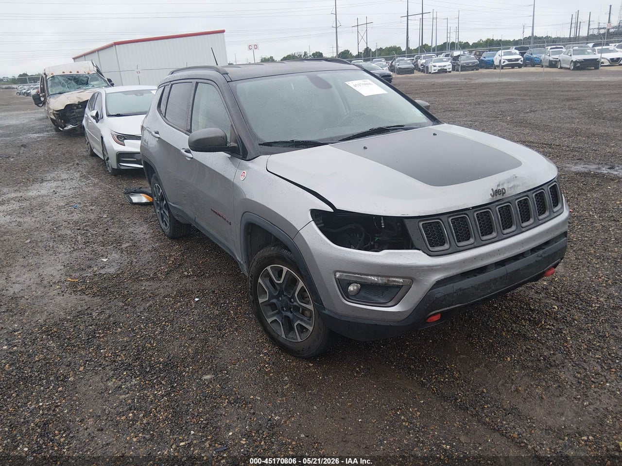 3C4NJDDB6KT****** · 2019 JEEP COMPASS TRAILHAWK 4X4