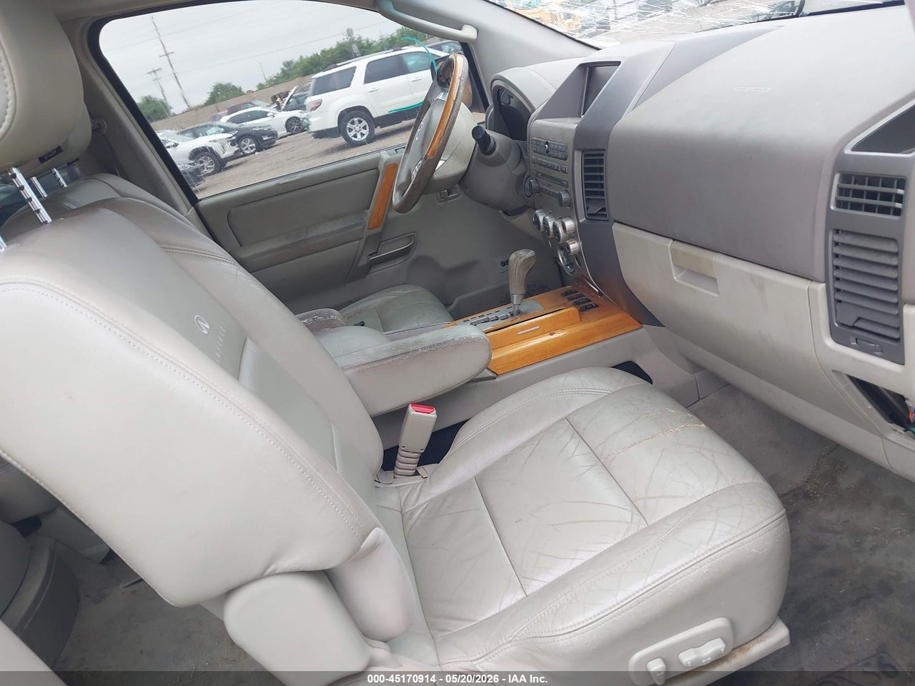 2006 INFINITI QX56 · 5/11
