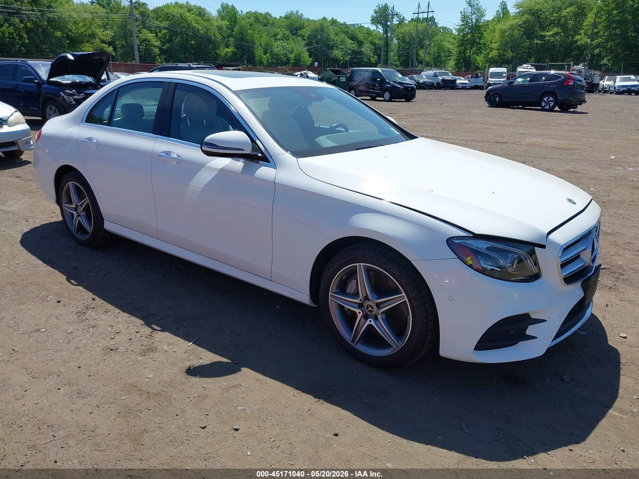 WDDZF4KB3JA****** · 2018 MERCEDES-BENZ E 300 4MATIC