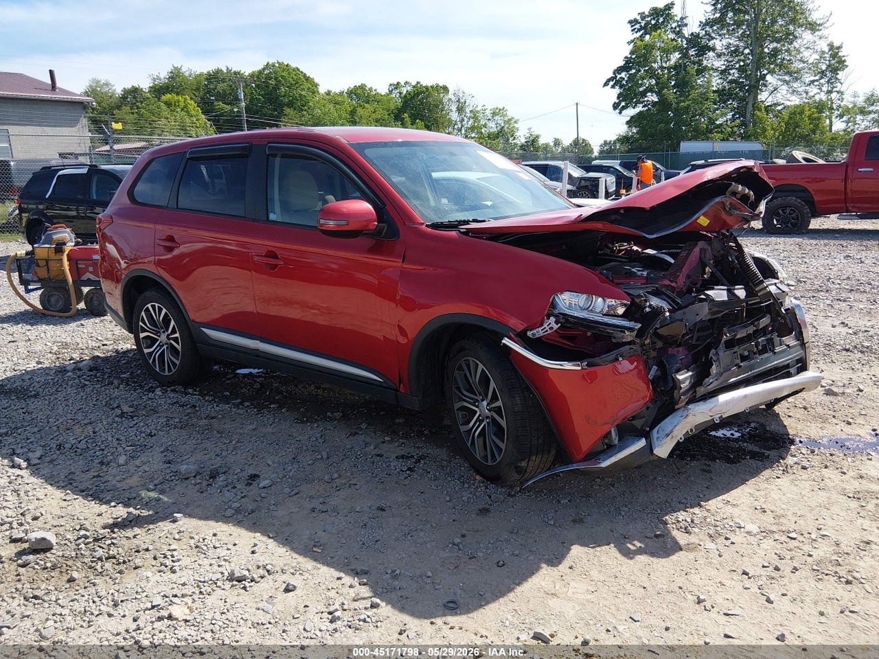 JA4AZ3A3XGZ****** · 2016 MITSUBISHI OUTLANDER SE