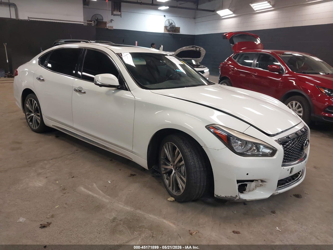 JN1BY1PR3HM****** · 2017 INFINITI Q70L 3.7X