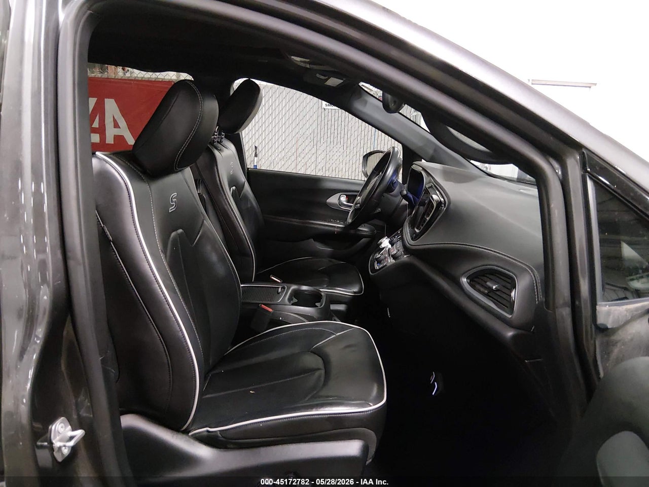 2018 CHRYSLER PACIFICA LIMITED · 5/11