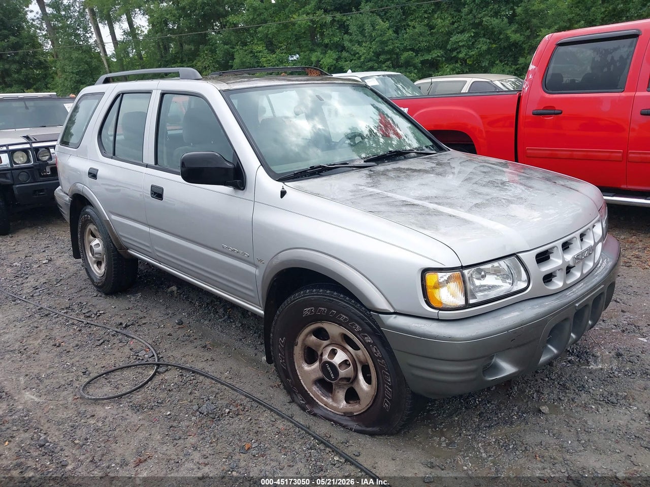 4S2CK58W9Y4****** · 2000 ISUZU RODEO LS/LSE/S 3.2L