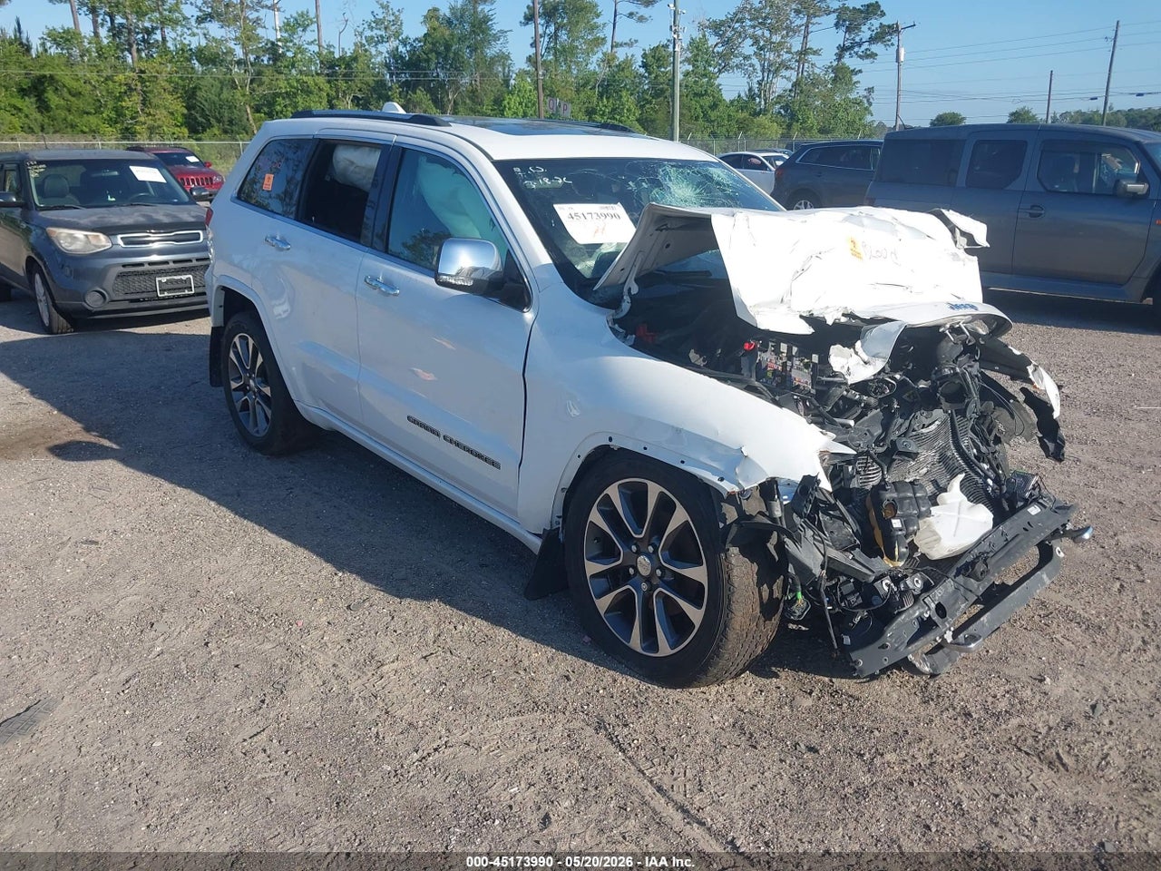 1C4RJFCG8JC****** · 2018 JEEP GRAND CHEROKEE OVERLAND 4X4