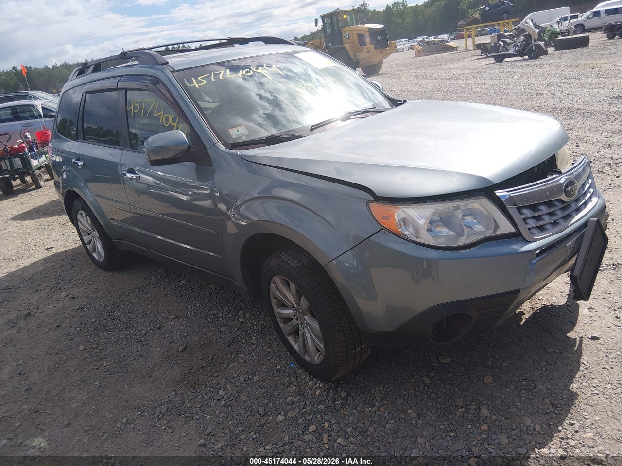 JF2SHADC0BH****** · 2011 SUBARU FORESTER 2.5X PREMIUM