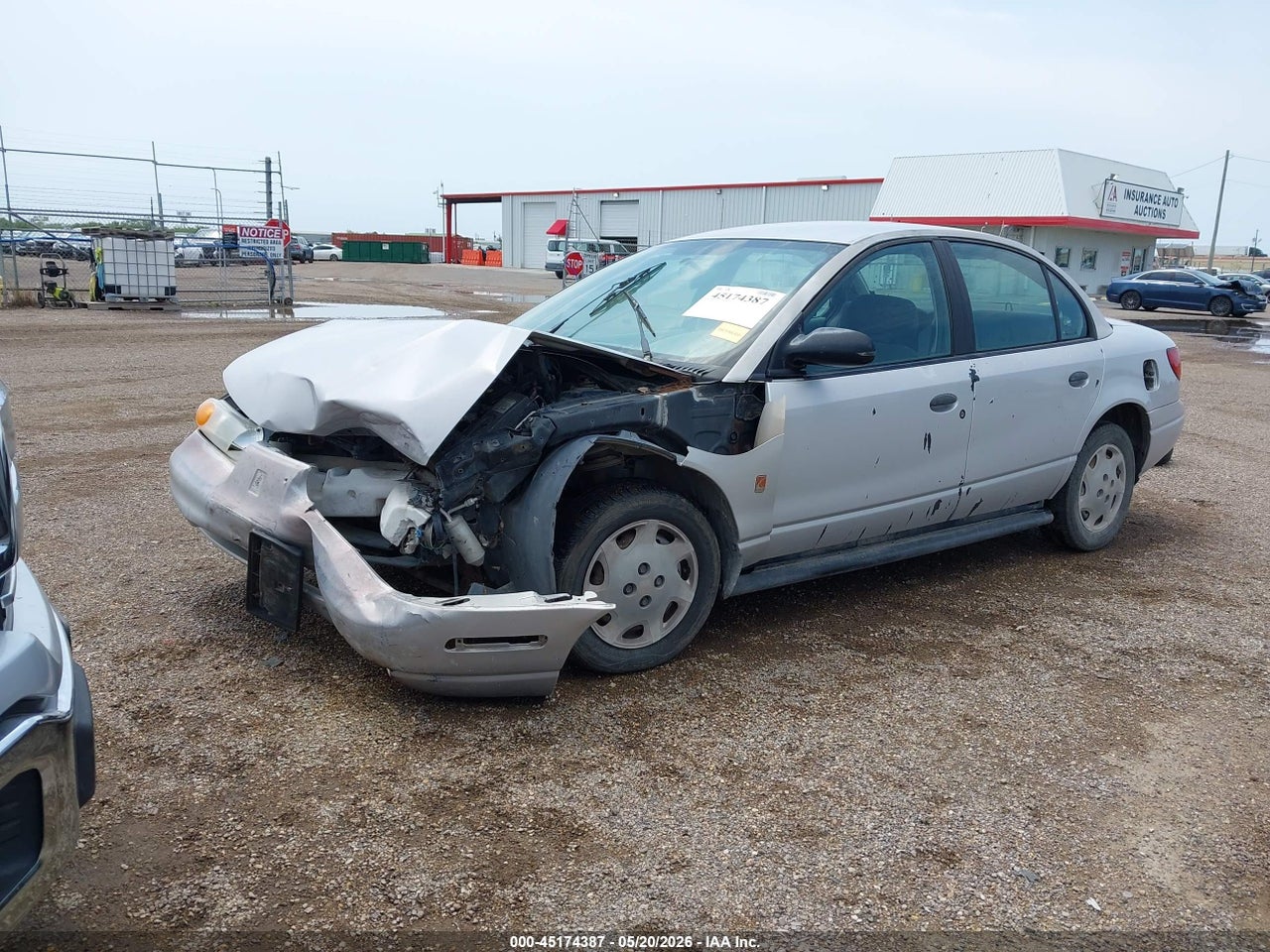 2001 SATURN SL1 · 2/10