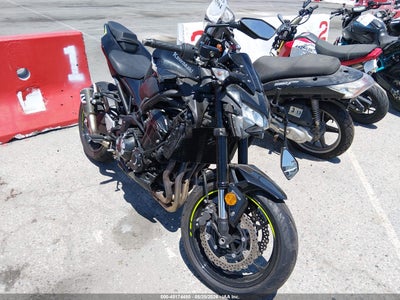 ML5ZRDF19RD****** · 2024 KAWASAKI ZR900 F