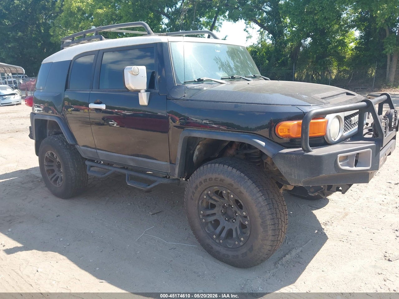 JTEBU11F28K****** · 2008 TOYOTA FJ CRUISER