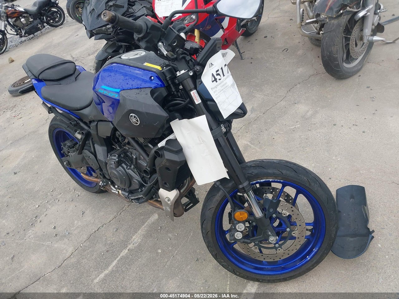 JYARM48EXSA****** · 2025 YAMAHA MTN690