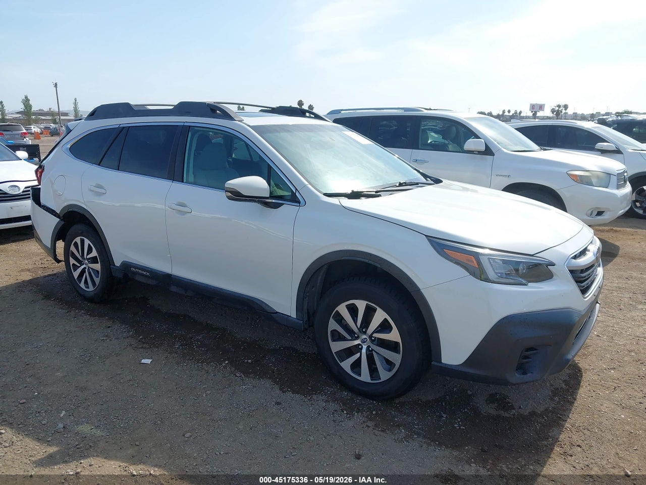 4S4BTAFCXM3****** · 2021 SUBARU OUTBACK PREMIUM