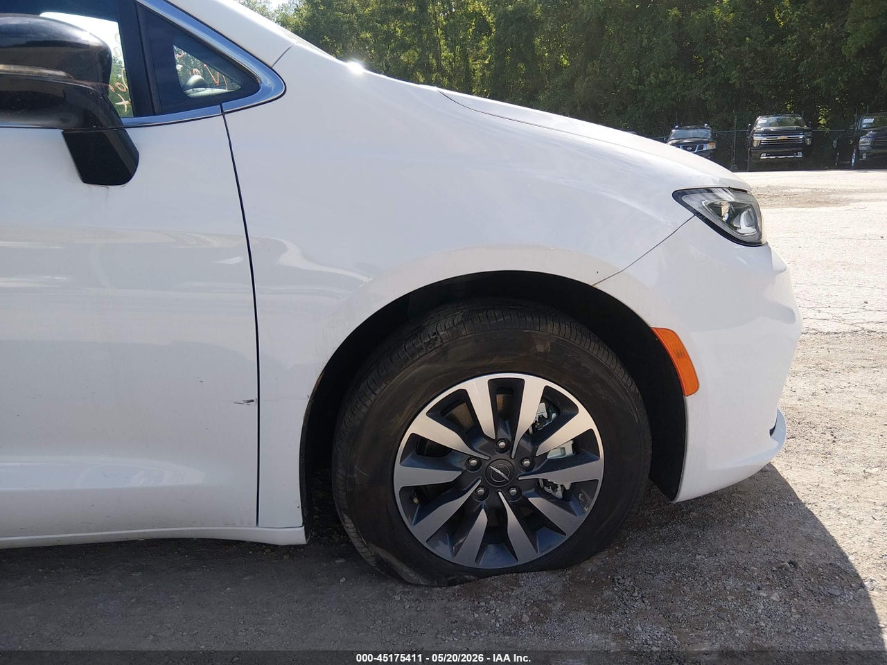 2025 CHRYSLER PACIFICA HYBRID SELECT · 6/11