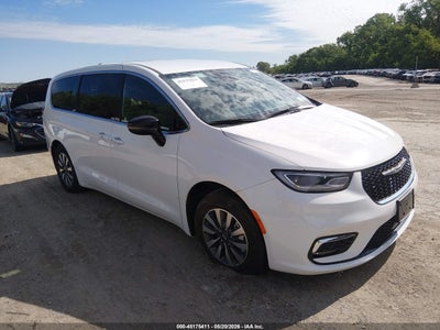 2C4RC1S78SR****** · 2025 CHRYSLER PACIFICA HYBRID SELECT