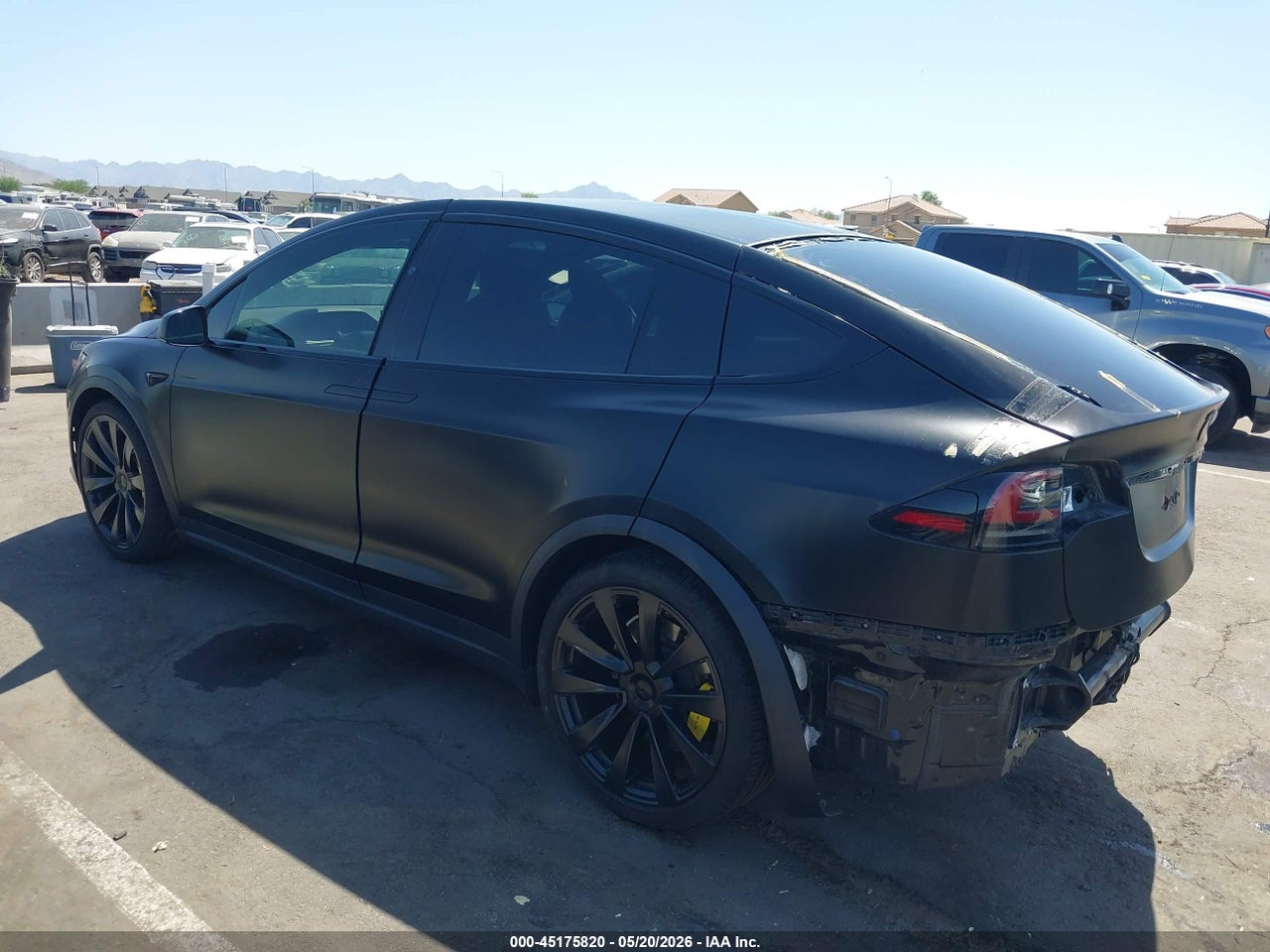 7SAXCDE55NF****** · 2022 TESLA MODEL X · 3/11
