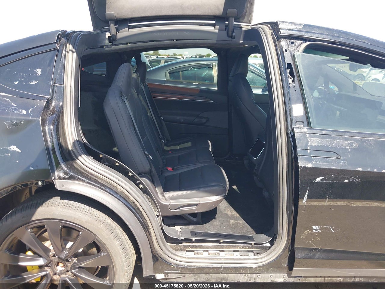 7SAXCDE55NF****** · 2022 TESLA MODEL X · 8/11