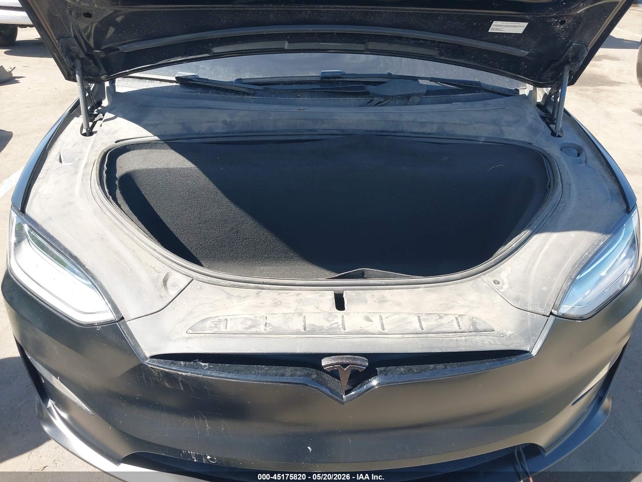 7SAXCDE55NF****** · 2022 TESLA MODEL X · 10/11