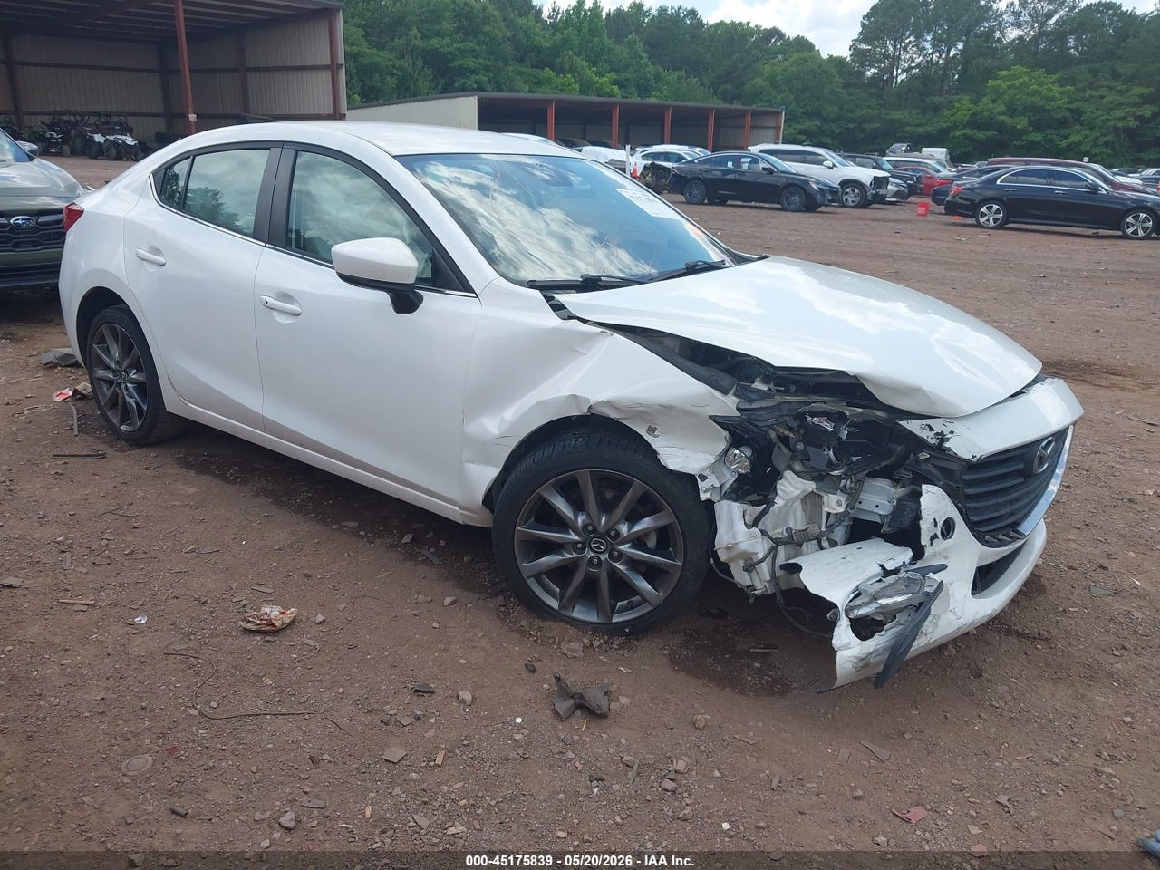 3MZBN1V37JM****** · 2018 MAZDA MAZDA3 TOURING