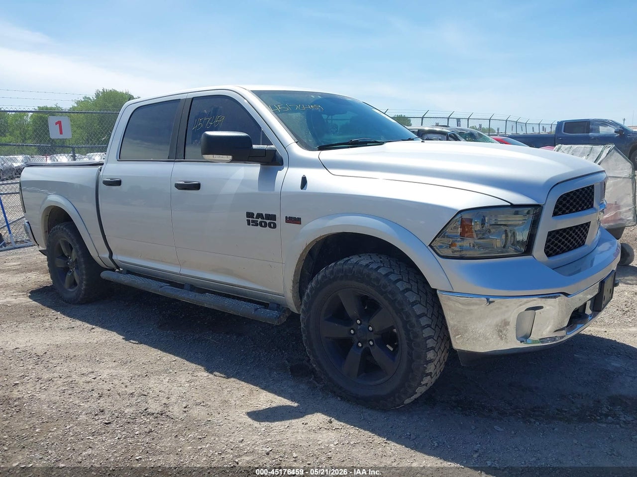 1C6RR7LT7FS****** · 2015 RAM 1500 OUTDOORSMAN