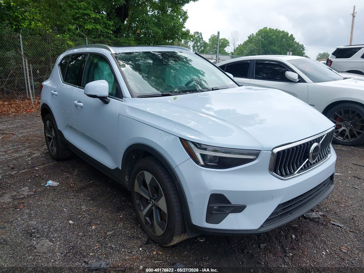 YV4L12UE6S2****** · 2025 VOLVO XC40 B5 PLUS BRIGHT THEME